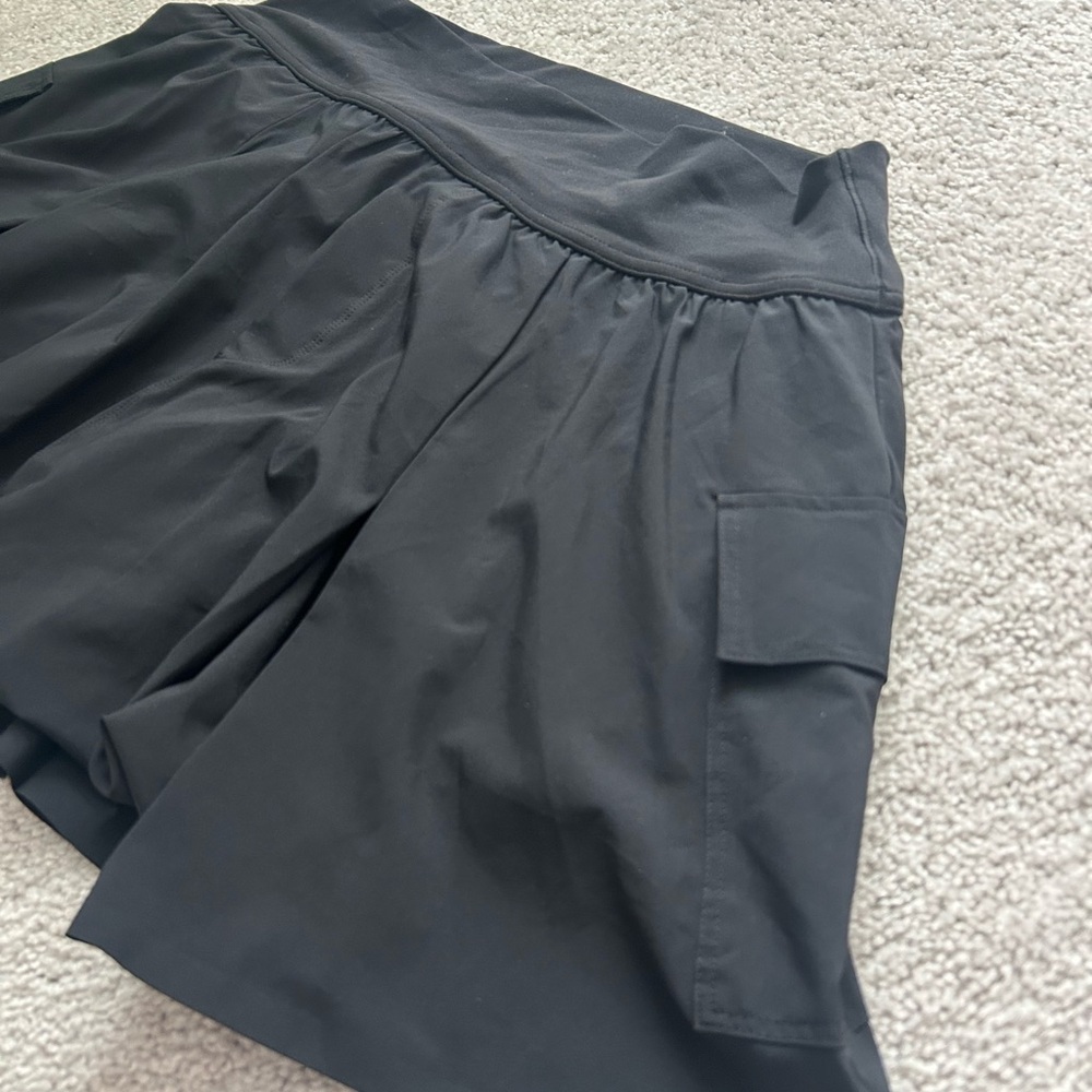 Offline by Aerie cargo style skort size M - Picture 2 of 6